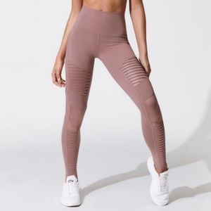 Alo Yoga High Waisted Moto Leggings Smoky Quartz Dusty Mauve Blush Pink Small